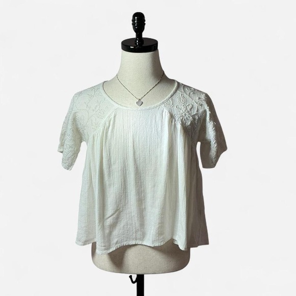 World Market Embroidered Blouse White Cotton Blend Short Sleeve Boho Top - Picture 1 of 4